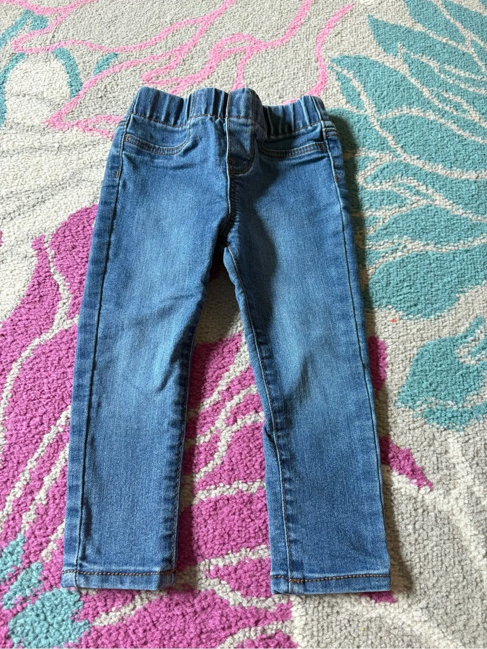 Oshkosh B’Gosh Elastic Waist Pull On Jeggings Jeans Toddler Girl 2T
